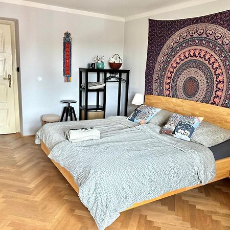 Апартаменти Knk Vibrant Central Spacious Hideaway Градець-Кралове Екстер'єр фото