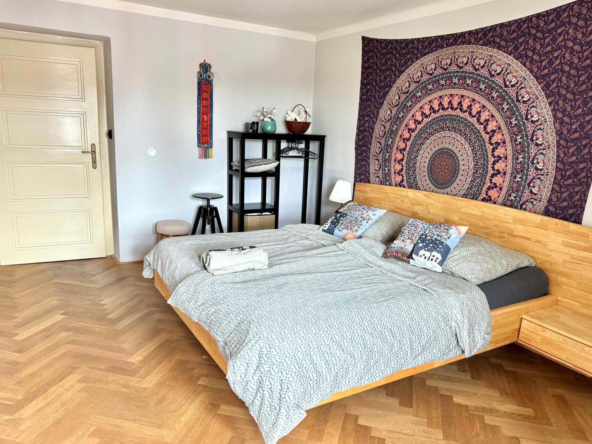 Апартаменти Knk Vibrant Central Spacious Hideaway Градець-Кралове Екстер'єр фото